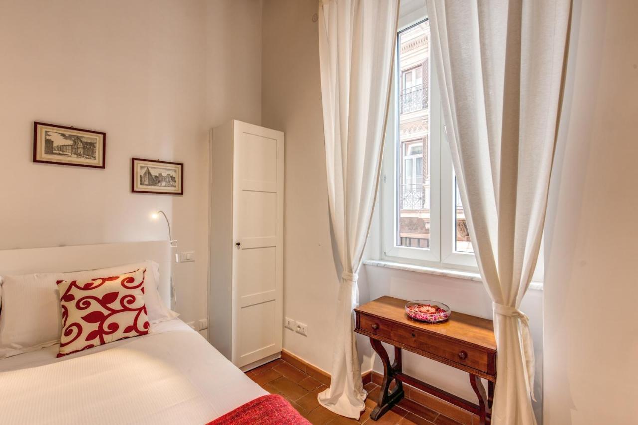 Piccolo Trevi Suites Roma Exterior foto
