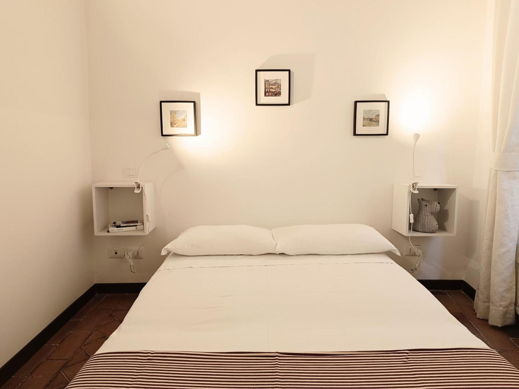 Piccolo Trevi Suites Roma Exterior foto
